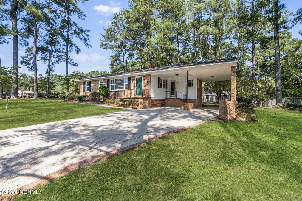 113 Pinion Dr Rockingham, NC 28379