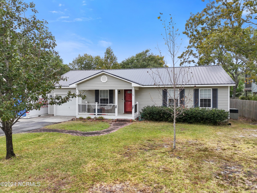 115 8th St Oak Island, NC 28465