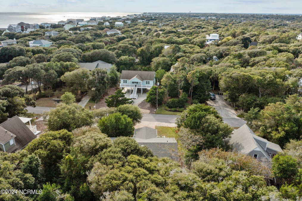 112 Purdie Dr Emerald Isle, NC 28594