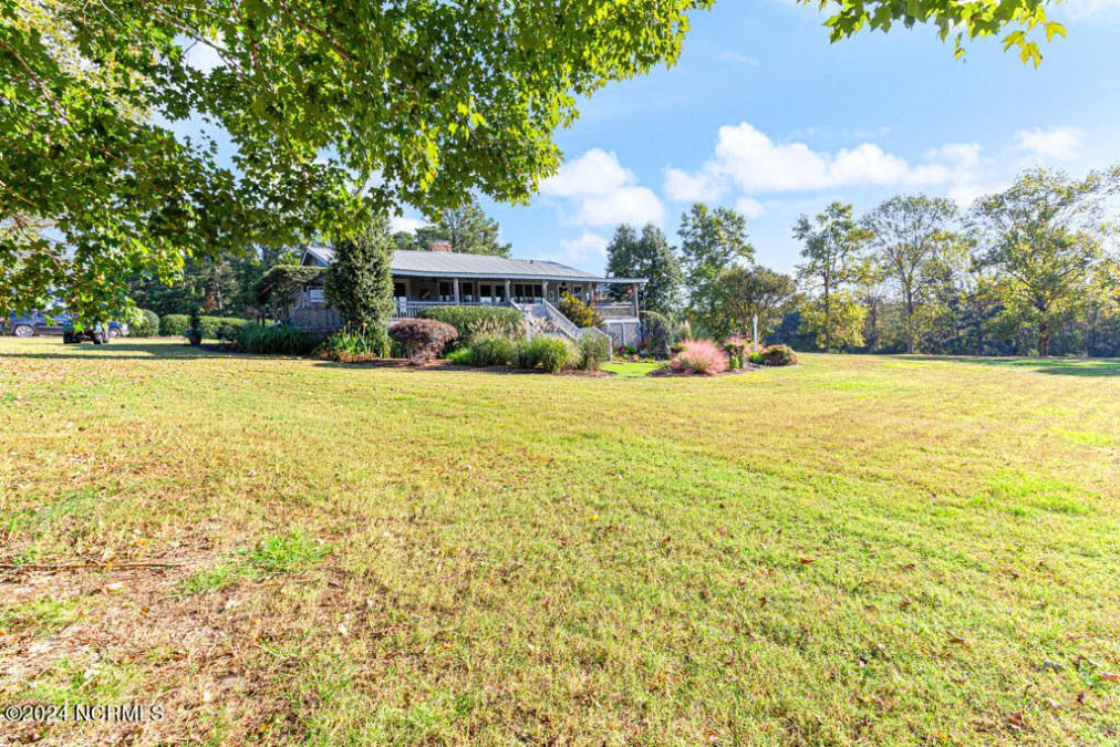 303 Goodwill Rd Southern Pines, NC 28387