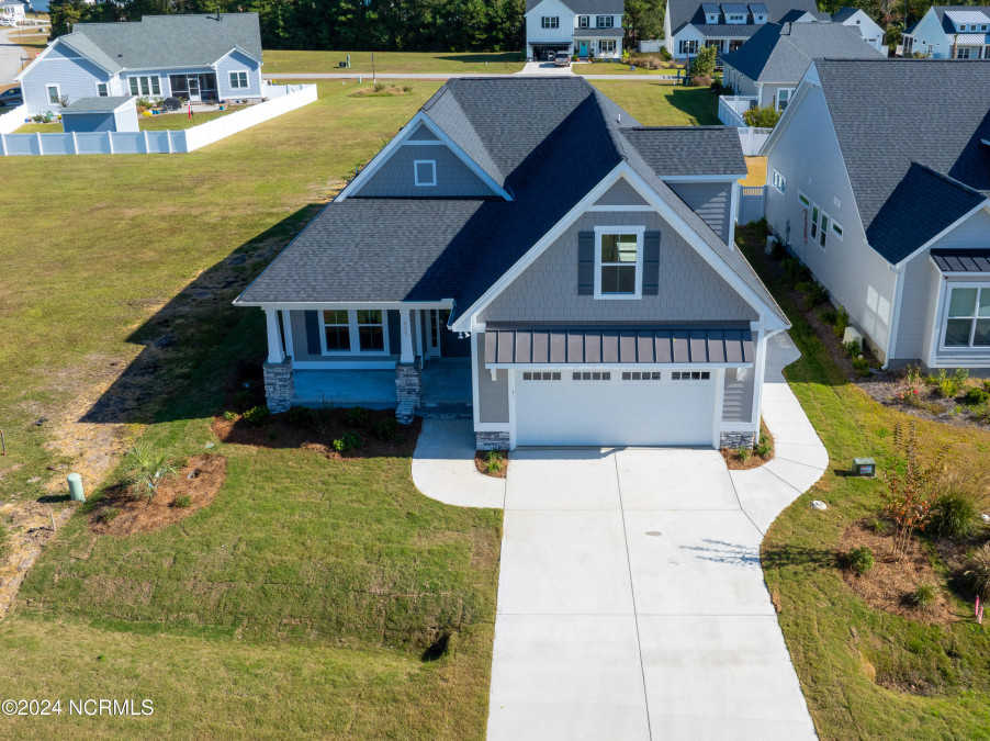 803 Sweetgrass St Holly Ridge, NC 28445