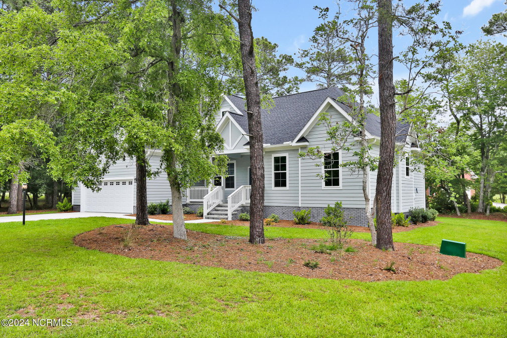 3040 Fairway Cir Supply, NC 28462