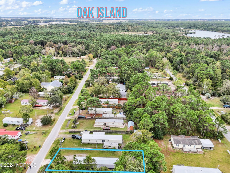 4193 9th St Southport, NC 28461