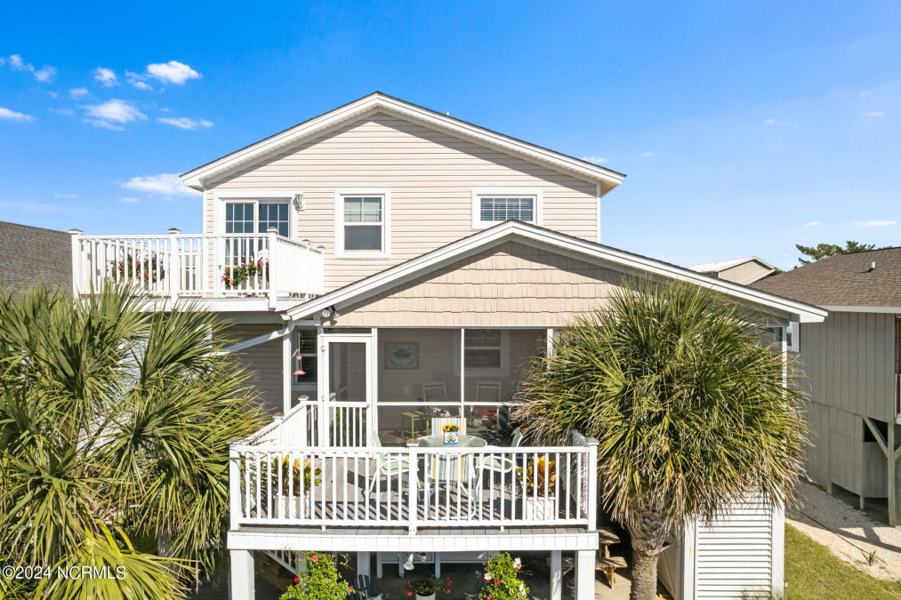 15 Anson St Ocean Isle Beach, NC 28469