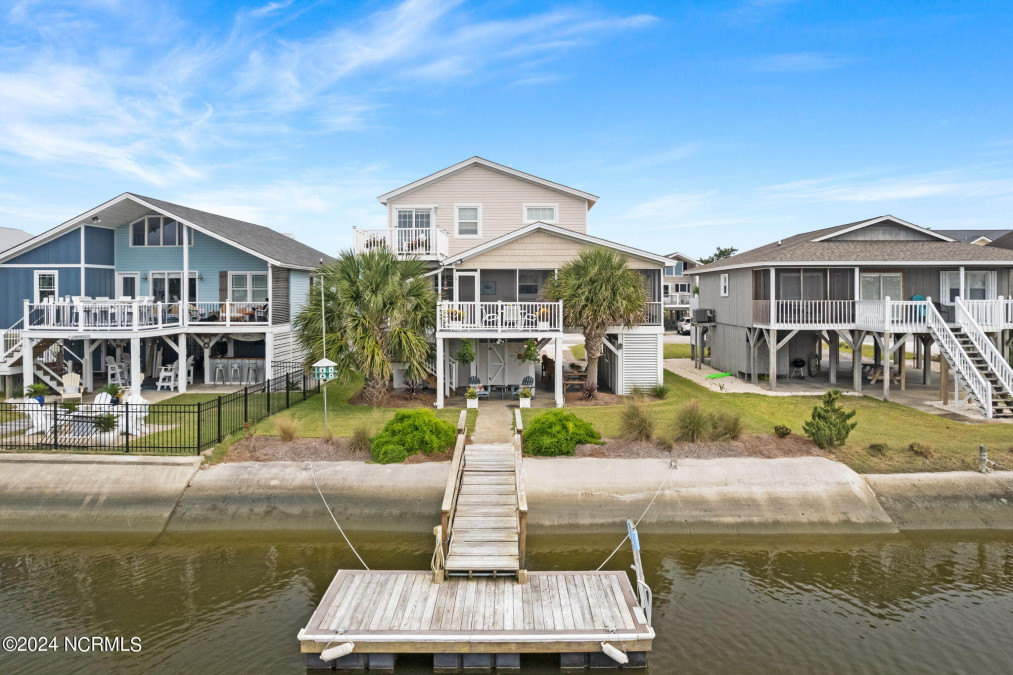 15 Anson St Ocean Isle Beach, NC 28469