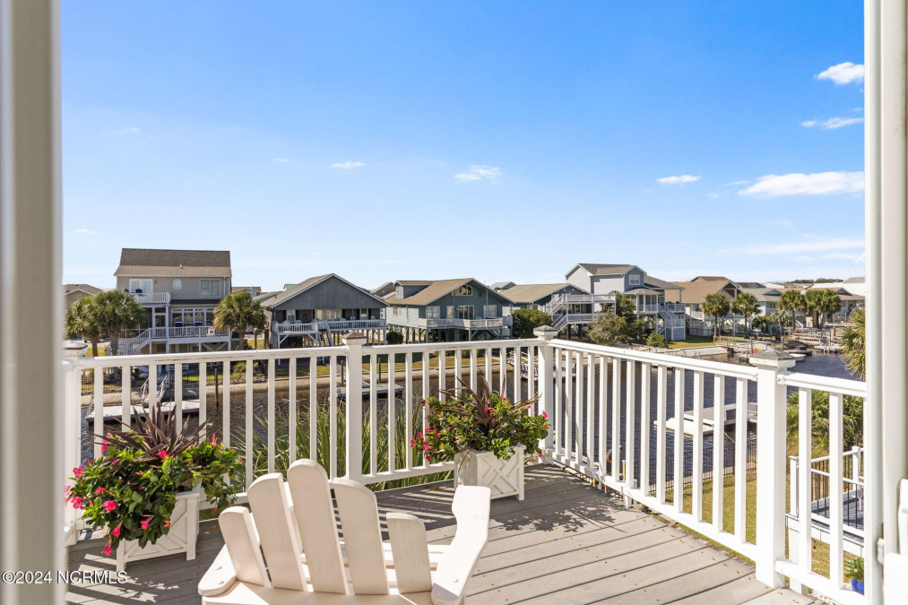 15 Anson St Ocean Isle Beach, NC 28469