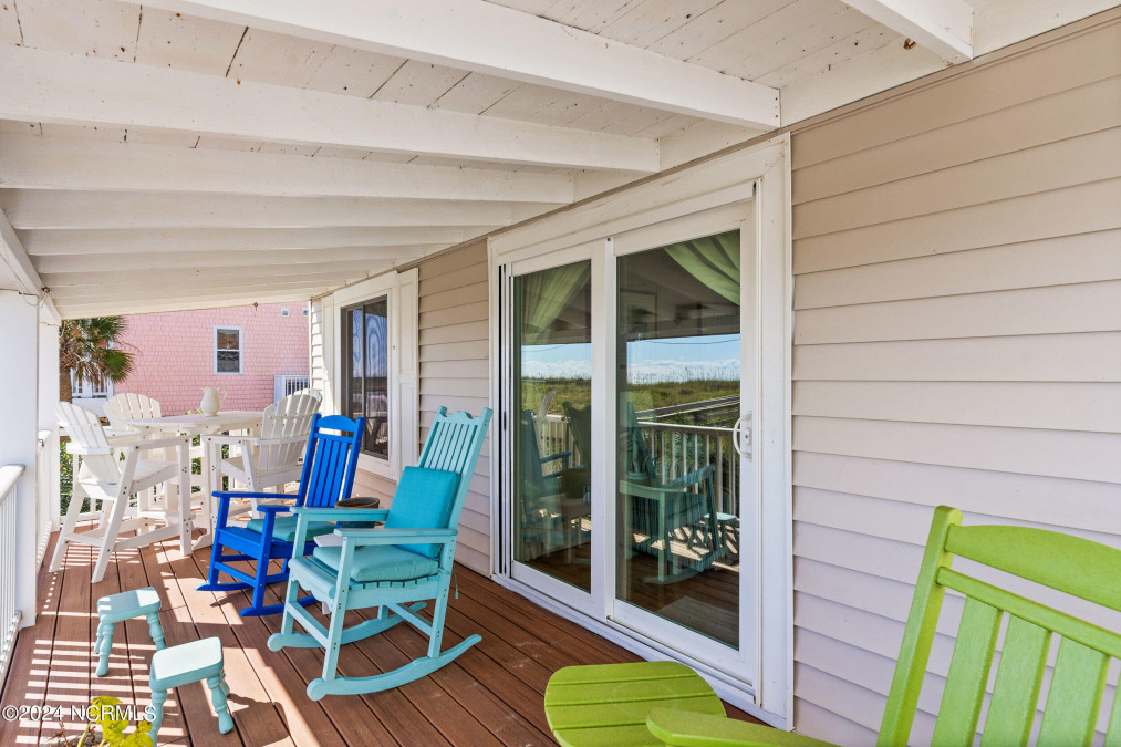 311 Carolina Beach Ave Carolina Beach, NC 28428