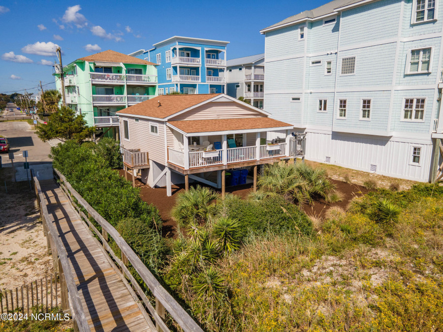 311 Carolina Beach Ave Carolina Beach, NC 28428