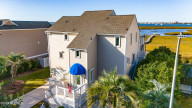 123 Island Quay Dr Atlantic Beach, NC 28512