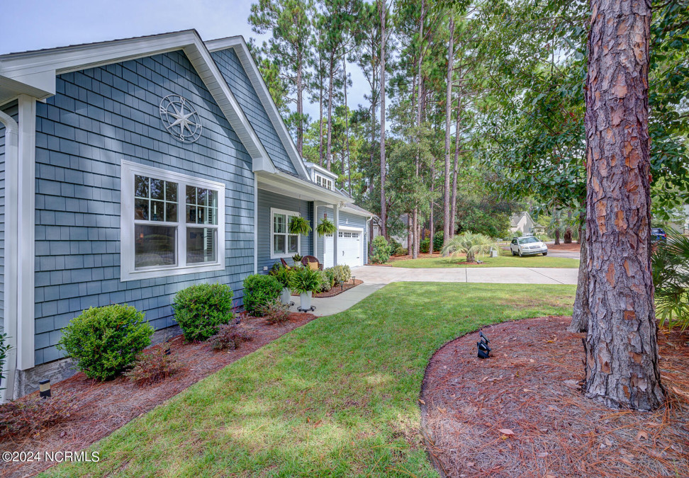 3854 Winding Vine Way Southport, NC 28461