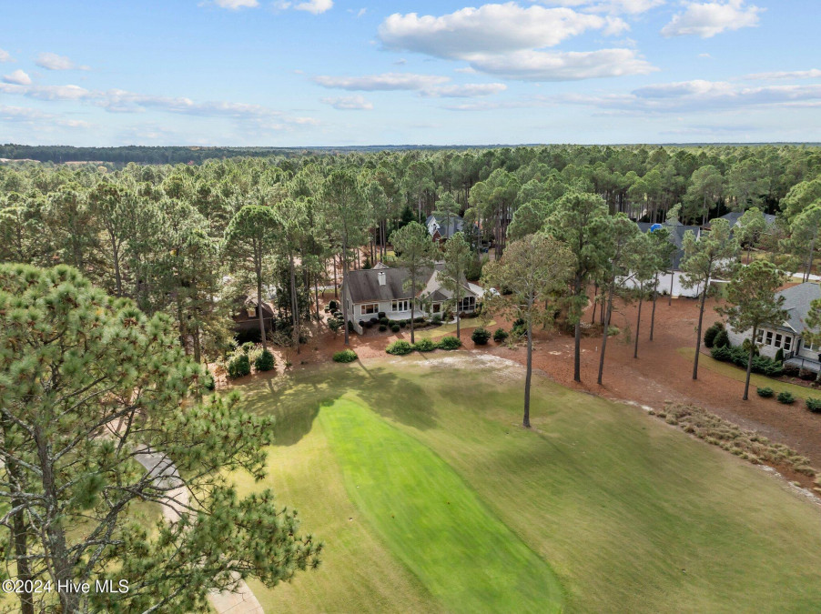 7 Wake Forest Ct Southern Pines, NC 28387