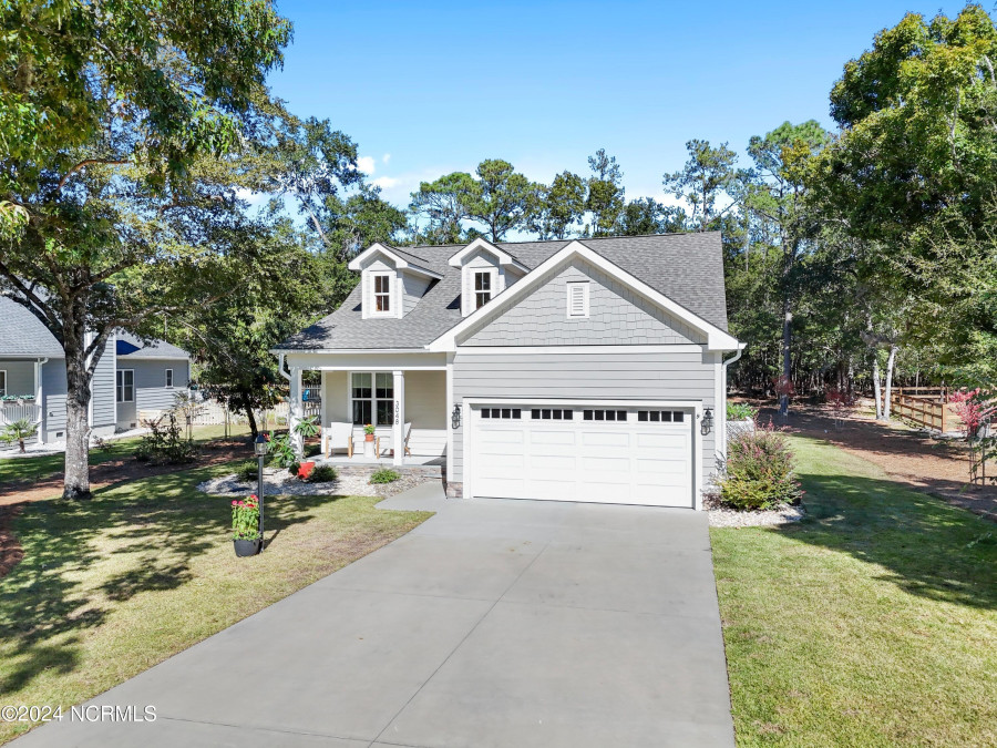 3048 Island Dr Bolivia, NC 28422