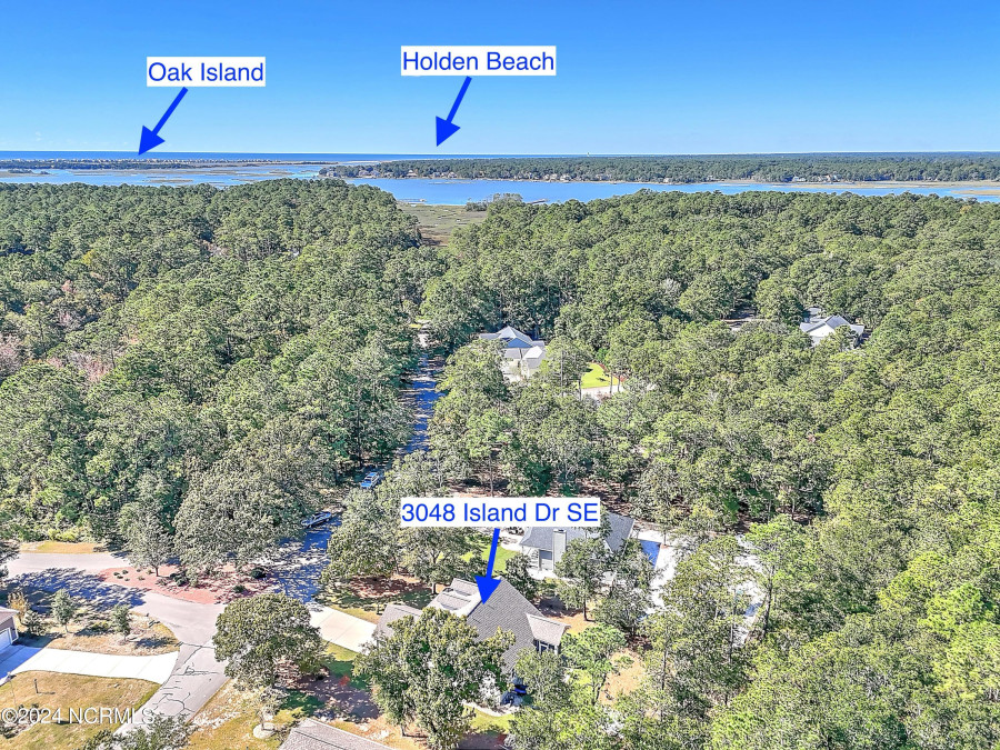 3048 Island Dr Bolivia, NC 28422