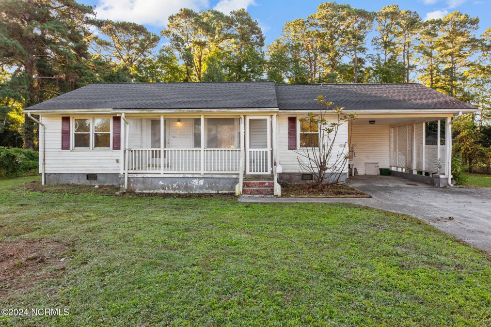 209 Nunn St Havelock, NC 28532