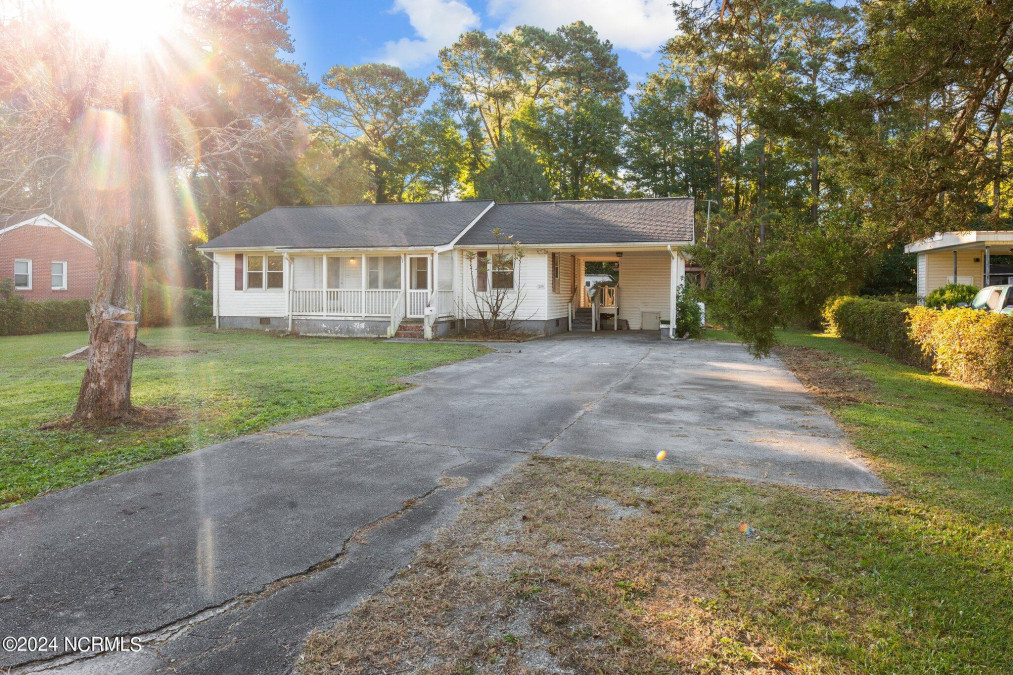 209 Nunn St Havelock, NC 28532