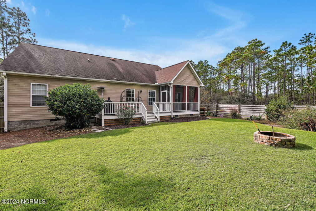 1101 Buchanan Rd Southport, NC 28461