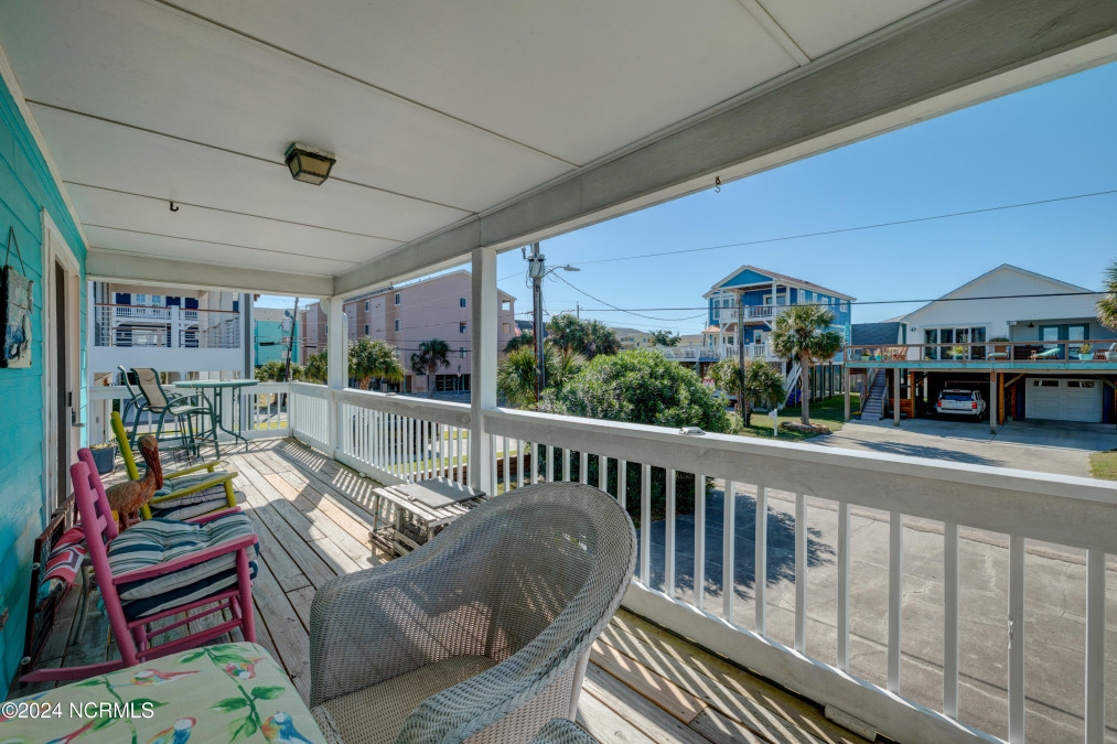 102 Virginia Ave Carolina Beach, NC 28428