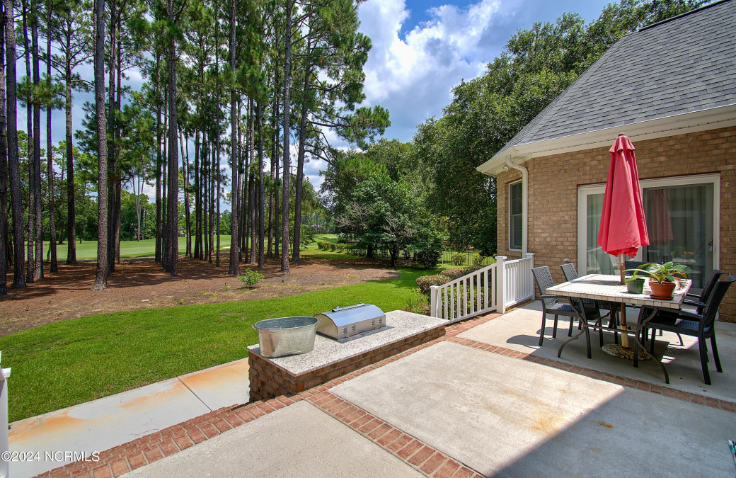 4479 Millwright Cir Southport, NC 28461