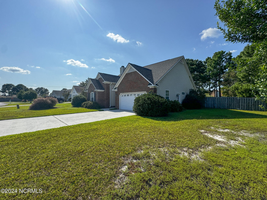 7509 Essary Pl Wilmington, NC 28411