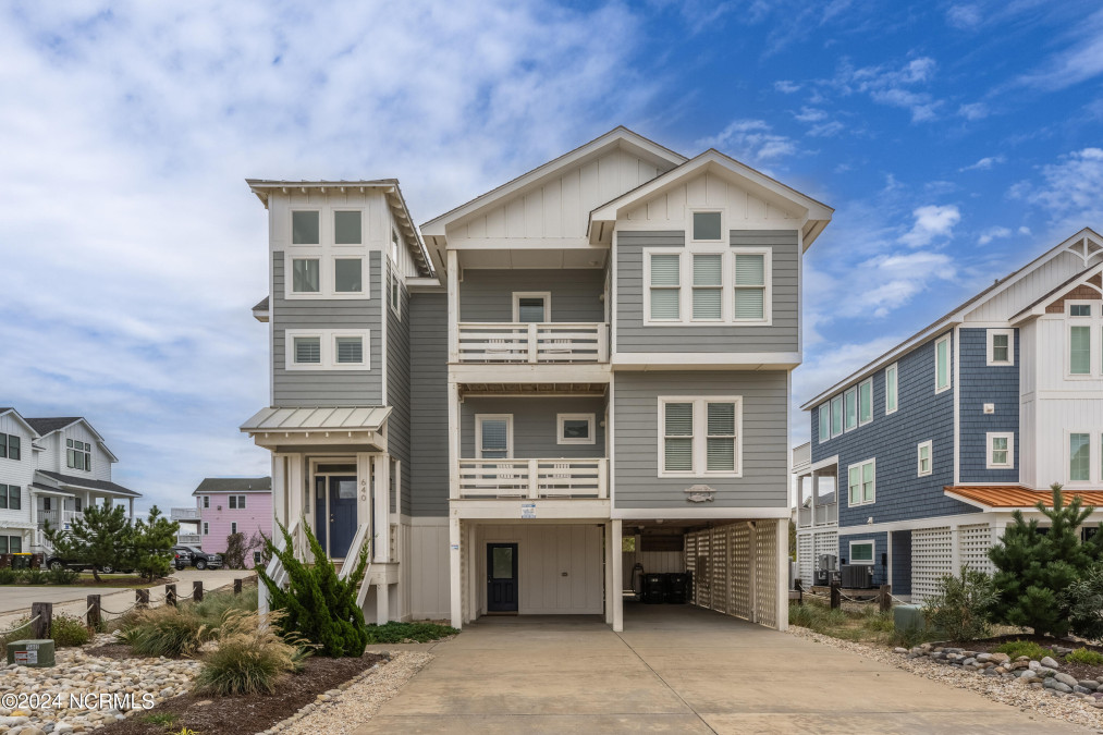 640 Tide Arch Corolla, NC 27927