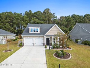 8941 Smithfield Dr Calabash, NC 28467