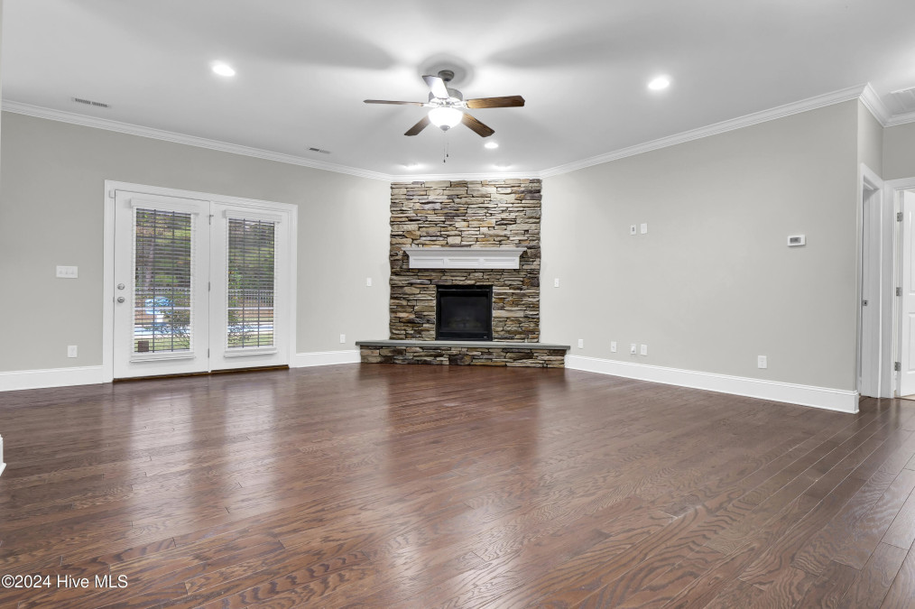 128 Camelot Way Hampstead, NC 28443