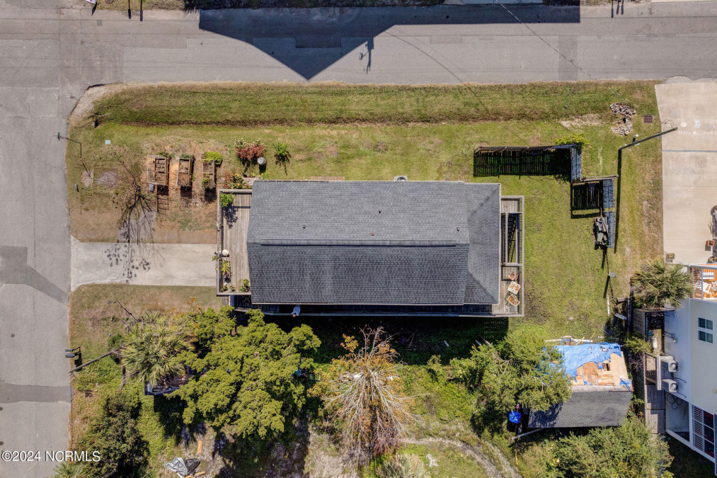 908 Third St Carolina Beach, NC 28428