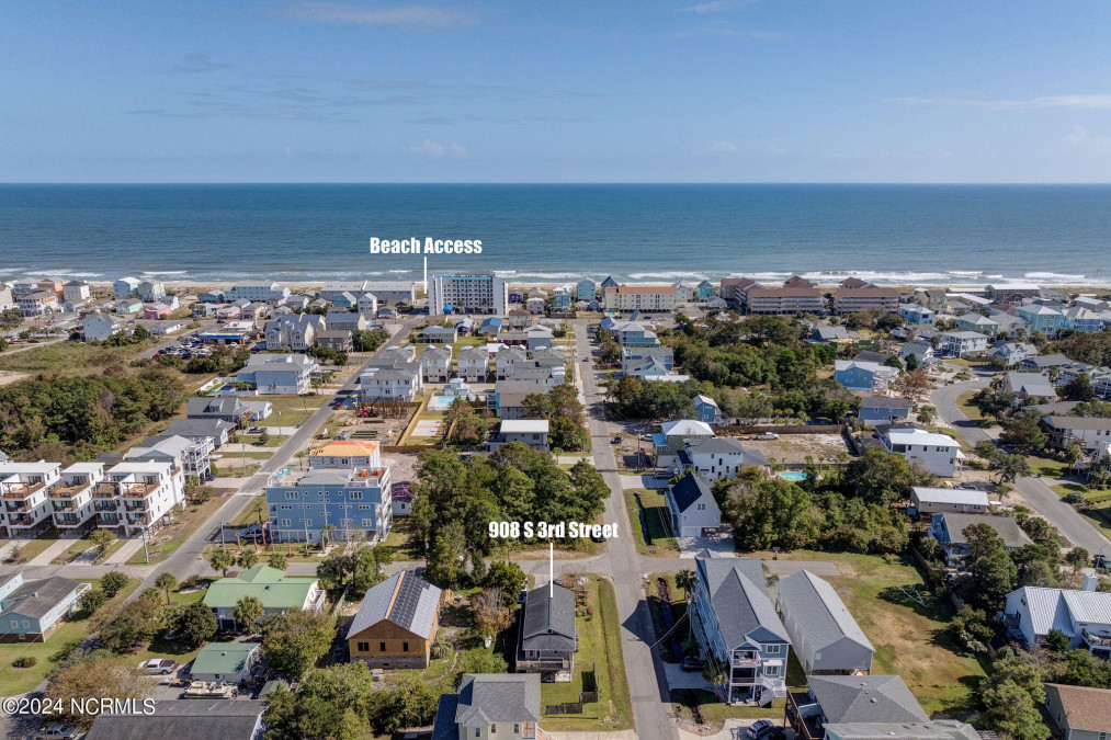 908 Third St Carolina Beach, NC 28428