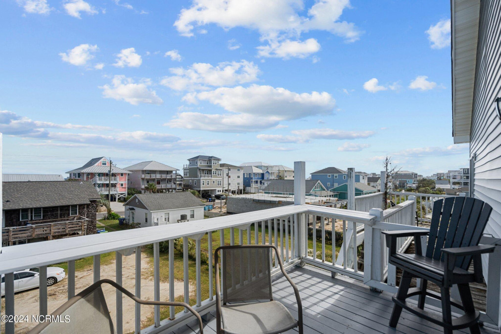 1216 Canal Dr Carolina Beach, NC 28428