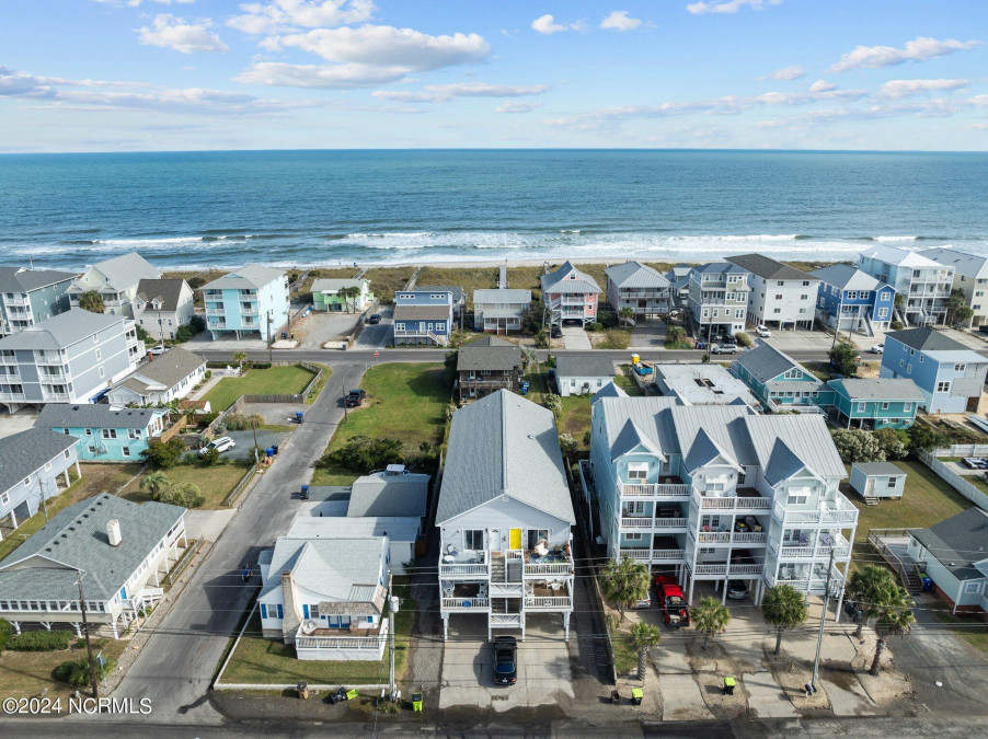 1216 Canal Dr Carolina Beach, NC 28428