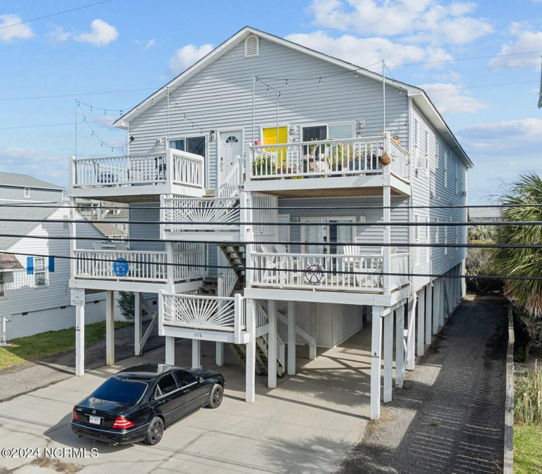 1216 Canal Dr Carolina Beach, NC 28428