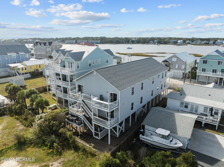 1216 Canal Dr Carolina Beach, NC 28428