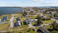 508 12th St Morehead City, NC 28557