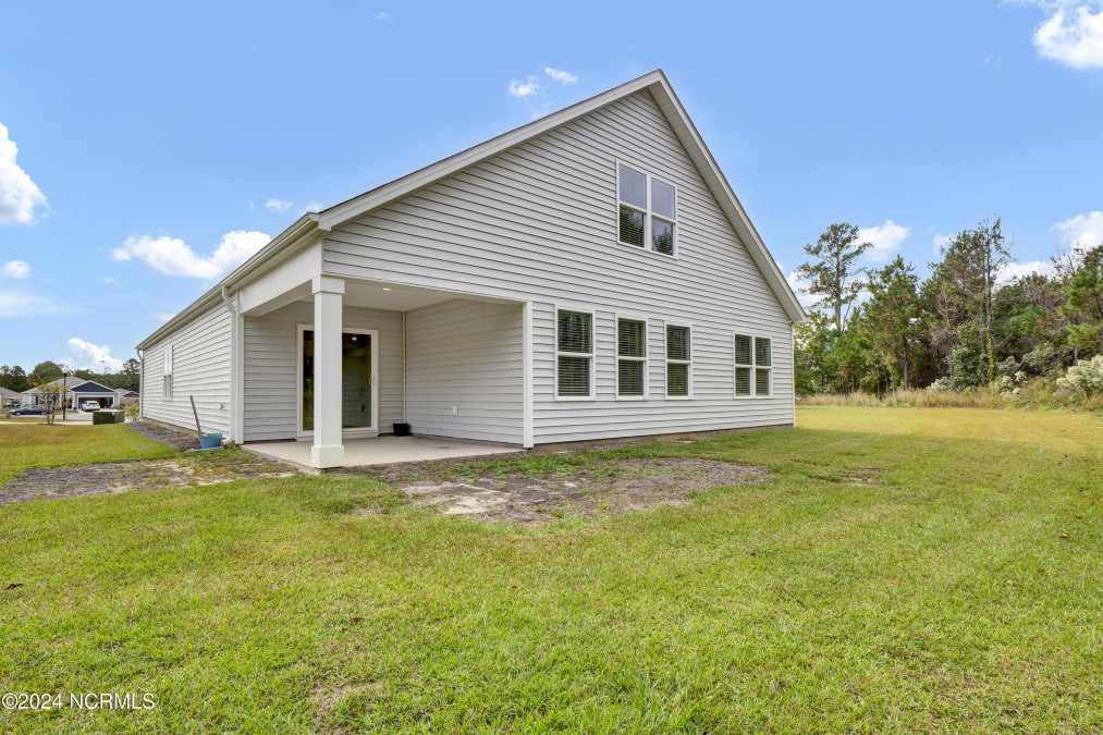 177 Piping Plover Ct Bolivia, NC 28422