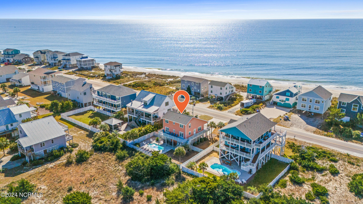 6624 Beach Dr Oak Island, NC 28465