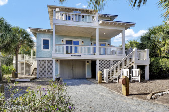 5 Spikerush Ct Bald Head Island, NC 28461