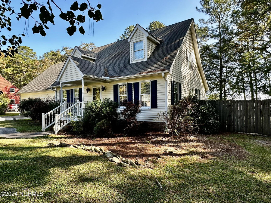 1177 Scenic Dr Williamston, NC 27892