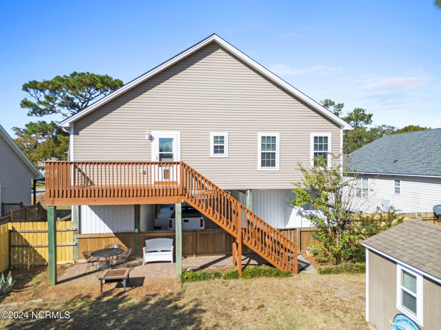 138 31st St Oak Island, NC 28465