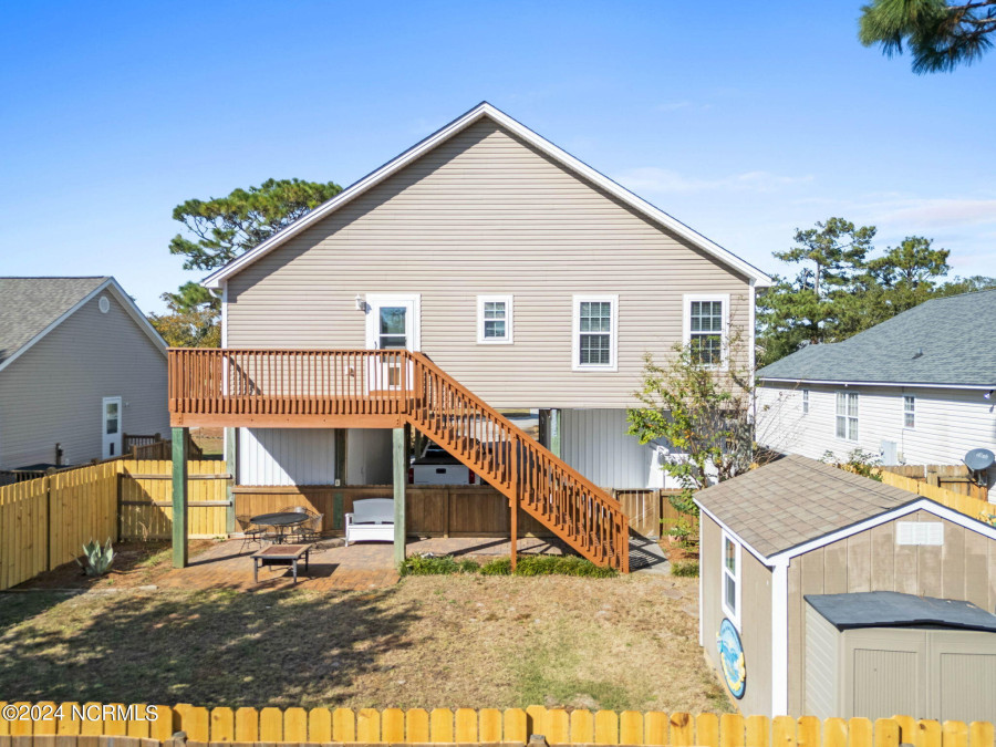 138 31st St Oak Island, NC 28465