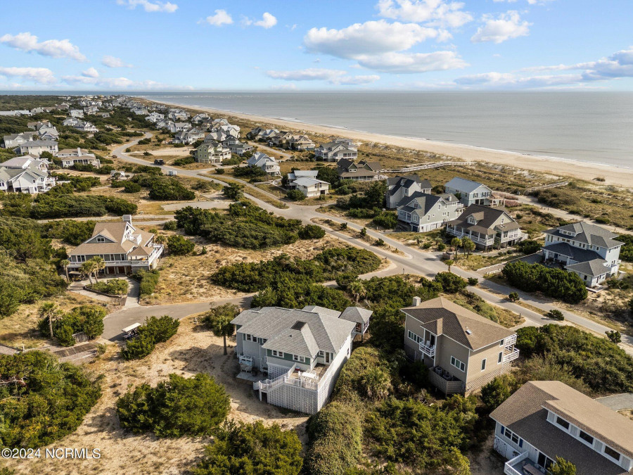 3 Sea Lavender Ct Bald Head Island, NC 28461