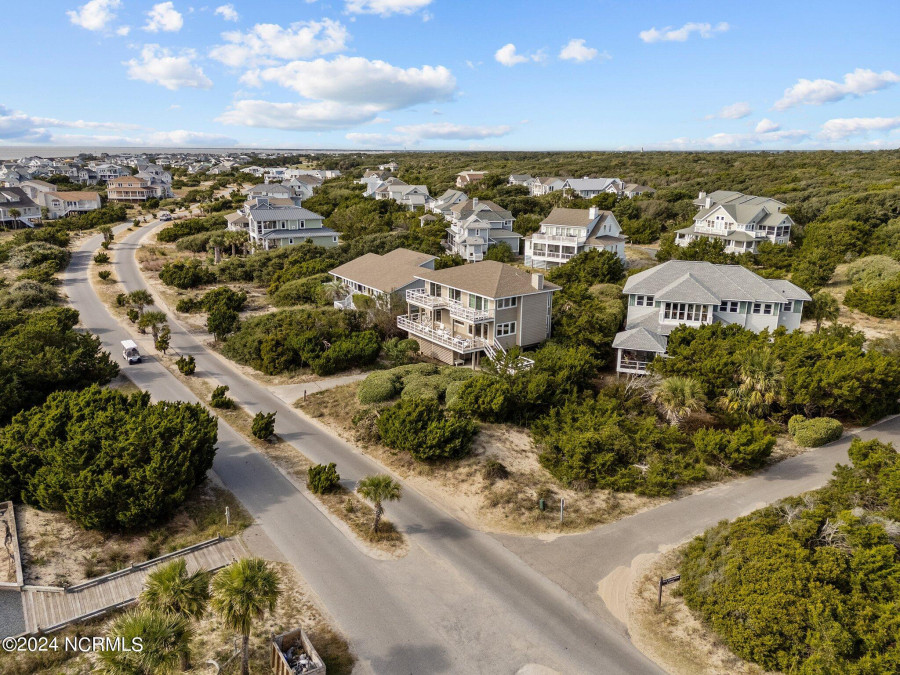 3 Sea Lavender Ct Bald Head Island, NC 28461