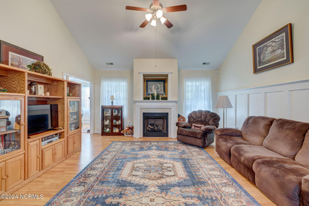 217 Scrub Oaks Dr Hampstead, NC 28443