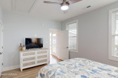 21 Porpoise Pl North Topsail Beach, NC 28460