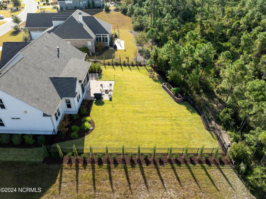 3211 Oceanic Bay Dr Southport, NC 28461