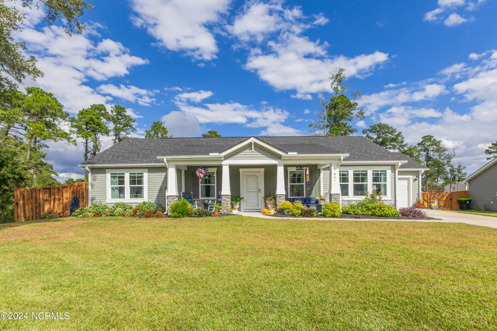 861 Golf View Rd Southport, NC 28461