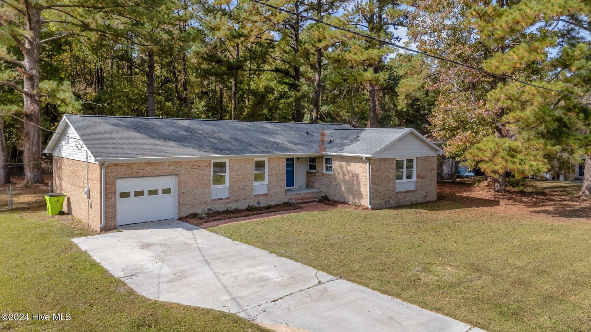 217 Snead Rd New Bern, NC 28560