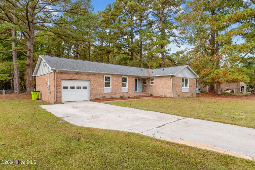 217 Snead Rd New Bern, NC 28560