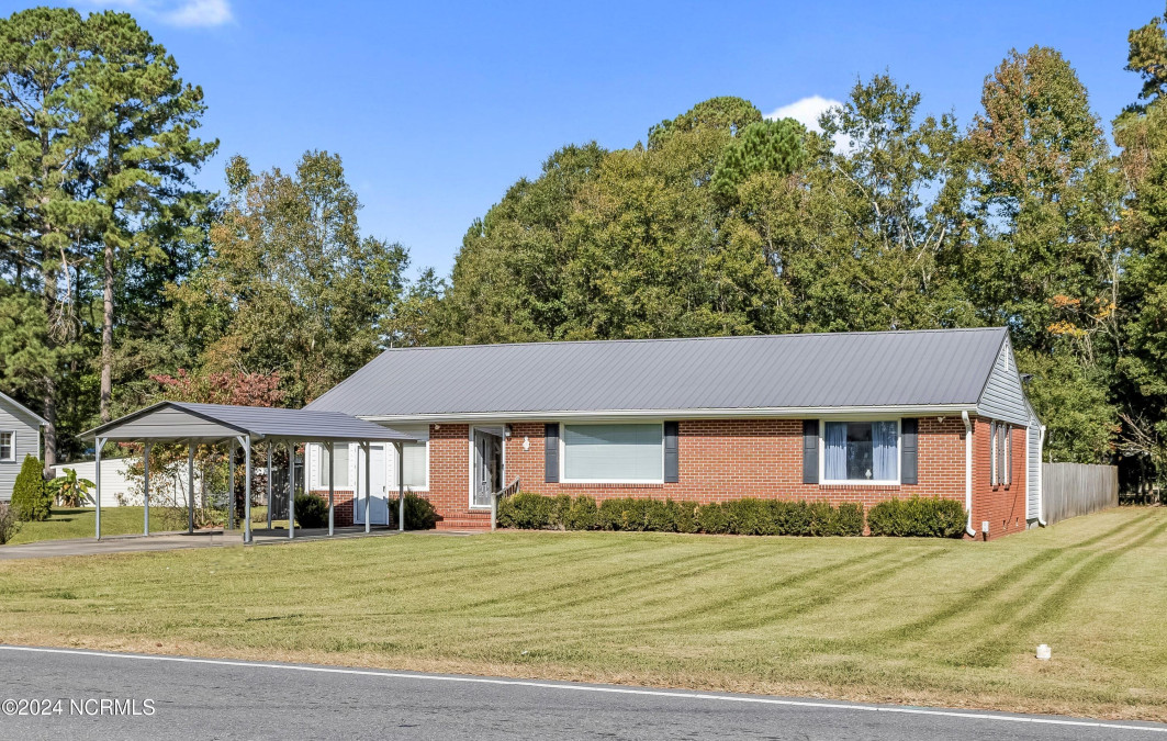 231 Wards Bridge Rd Warsaw, NC 28398