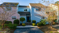 214 Mcginnis Dr Pine Knoll Shores, NC 28512