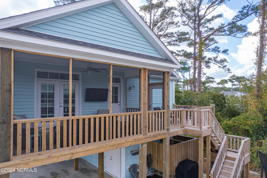 3208 Oak Island Dr Oak Island, NC 28465